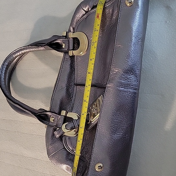 Leather handbag - Picture 7 of 10